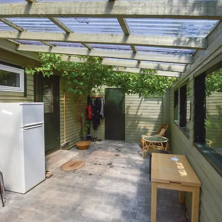 Two-bedroom Holiday In * Fårevejle